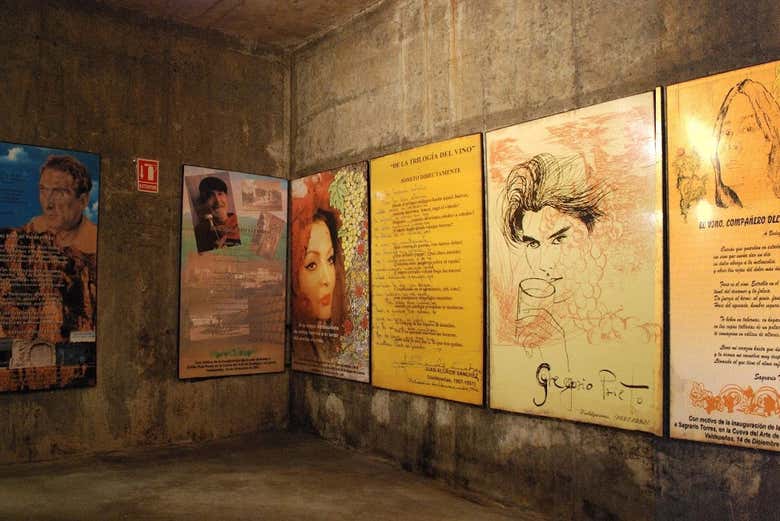 Exposiciones en la Cueva del Arte