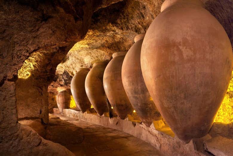 Armazenamento de vinho em Requena