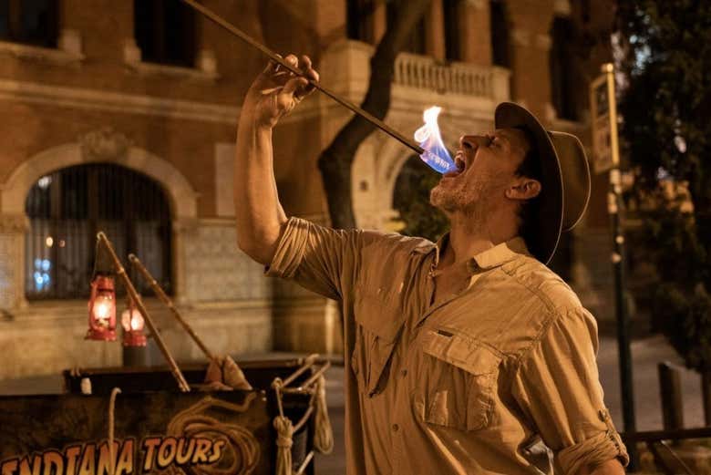 Indiana Jones vous montrera ses talents de cracheur de feu