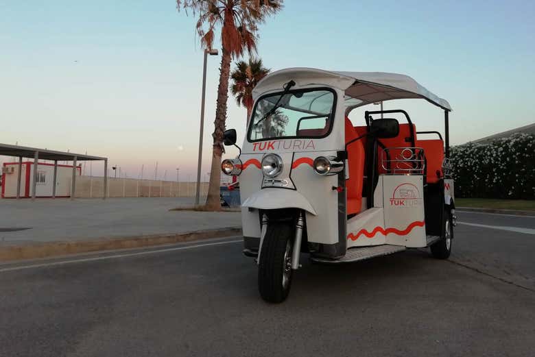 Tuk tuk ride in Valencia