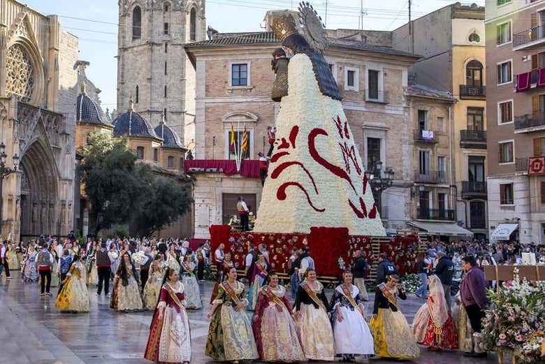 Entre coutumes et traditions