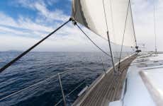 Paseo en velero por la costa de Valencia