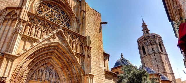 Tour della Valencia medievale