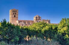 Excursão a Zamora e Salamanca + Bodega de jamón