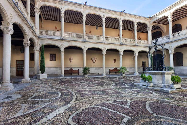 Claustro do palácio