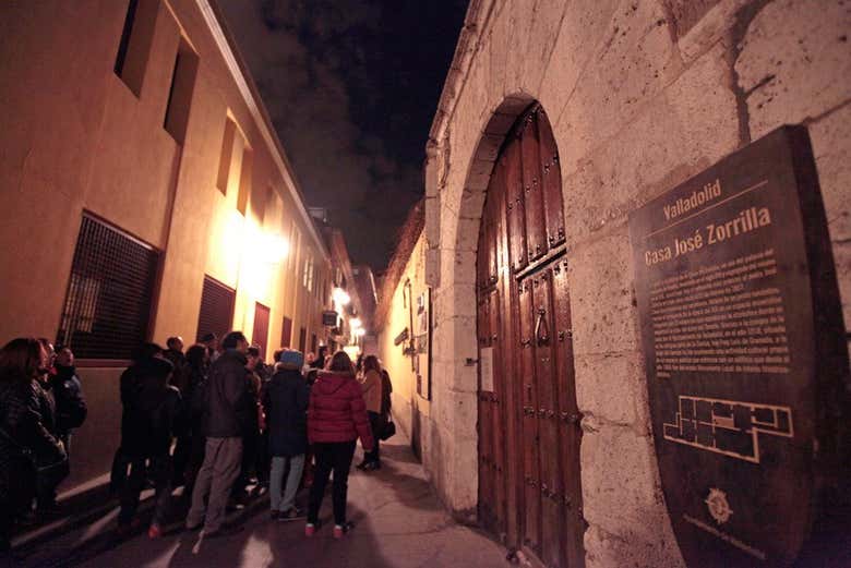 À côté de la maison de José Zorrilla