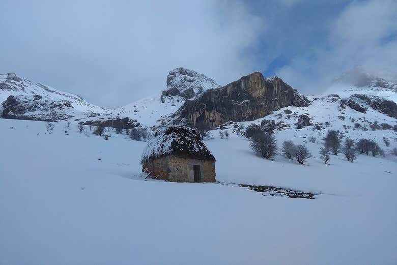 Teito des Asturies recouvert de neige