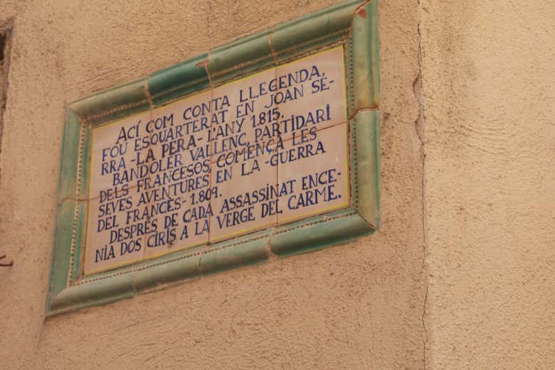 Placa em homenagem a Joan Serra em Valls