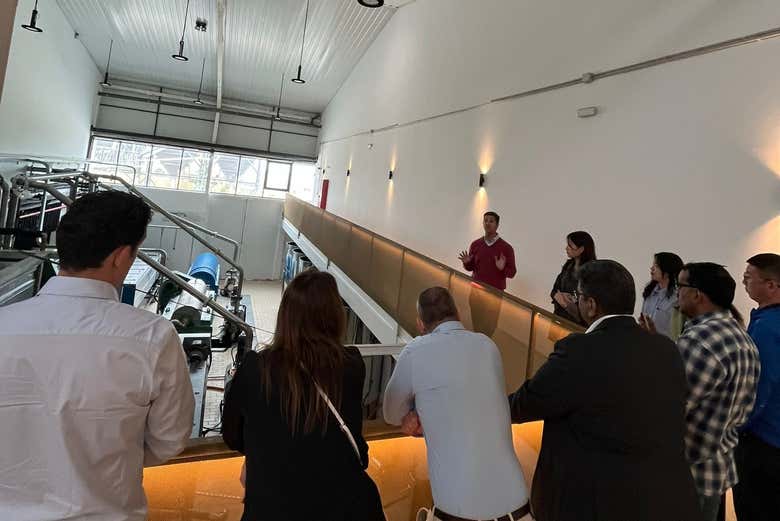 Conociendo el interior de la almazara OMED