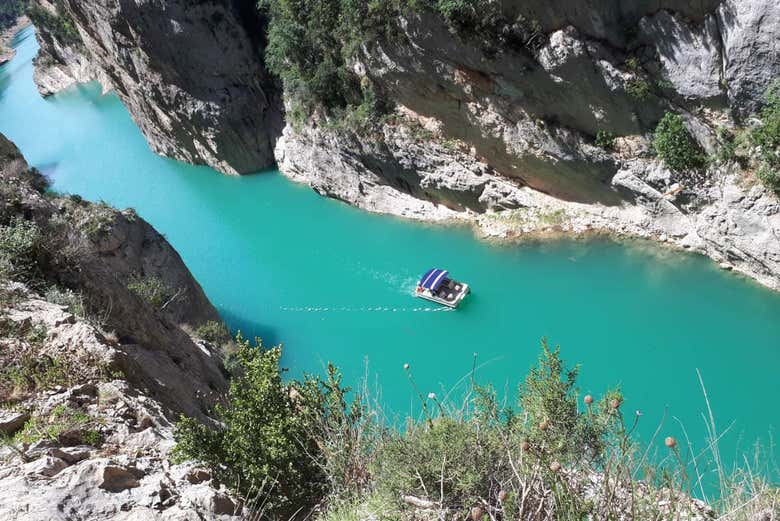 Catamarán por Mont-Rebei