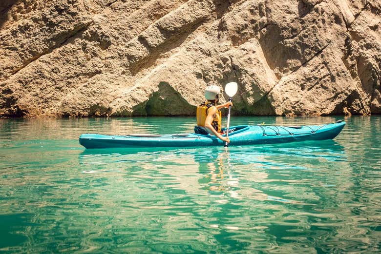 Navegando en kayak por Mont-Rebei