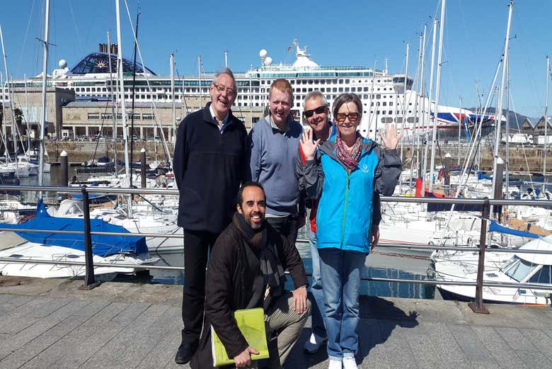 Família durante o tour privado por Vigo