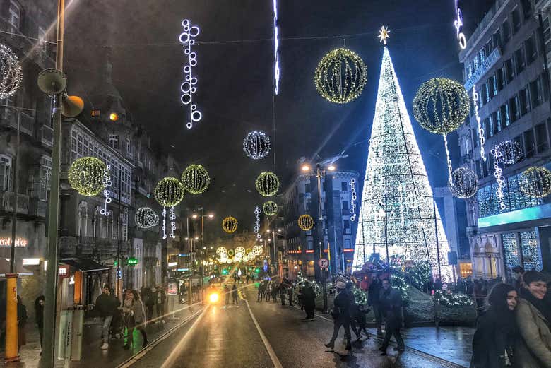 Vigo illuminata a Natale