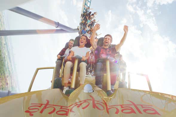 Entrada a PortAventura Park