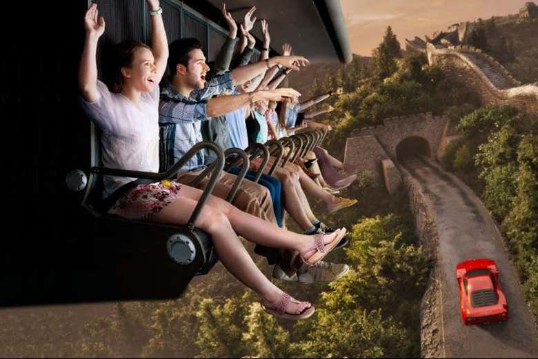 Adrenalina nas atrações de Ferrari Land