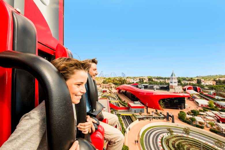 Montagnes russes de Ferrari Land
