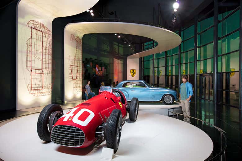 Museu Ferrari Land
