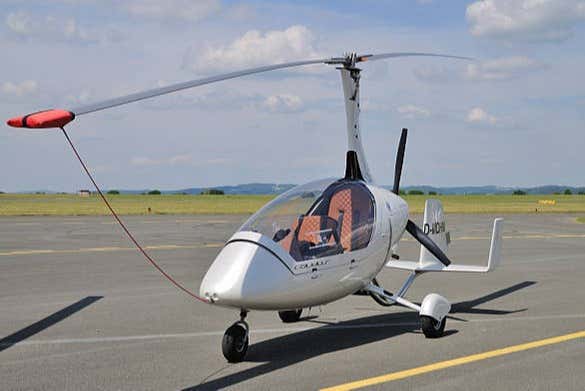 Daremos un paseo por Ávila en autogiro