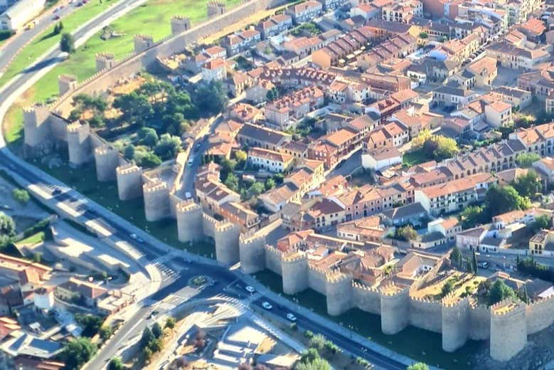 Panorámica de las murallas de Ávila