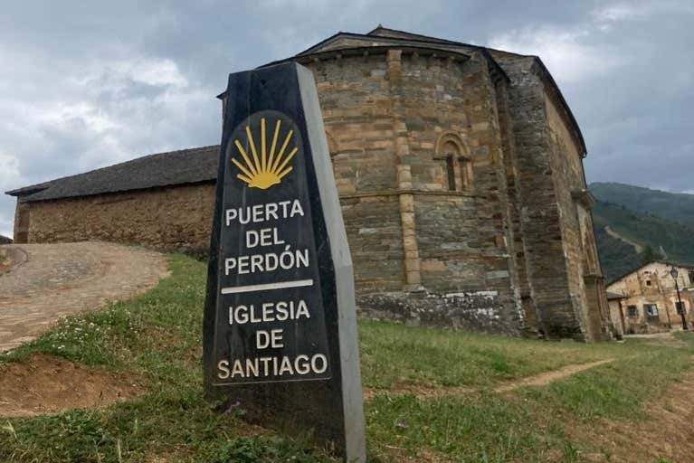Puerta del Perdón de la iglesia de Santiago