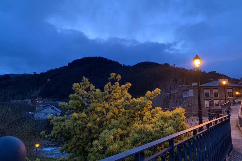 Prêt à découvrir les mystères et les légendes de cette ville ?