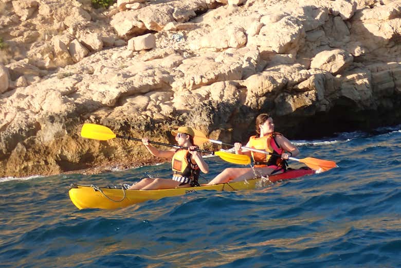 Excursão de caiaque por Villajoyosa