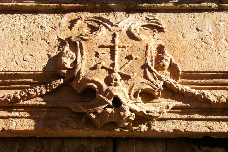 Learning the meaning behind the coat of arms