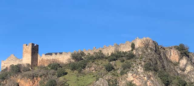 Visita guiada por el Castillo de Cornatel