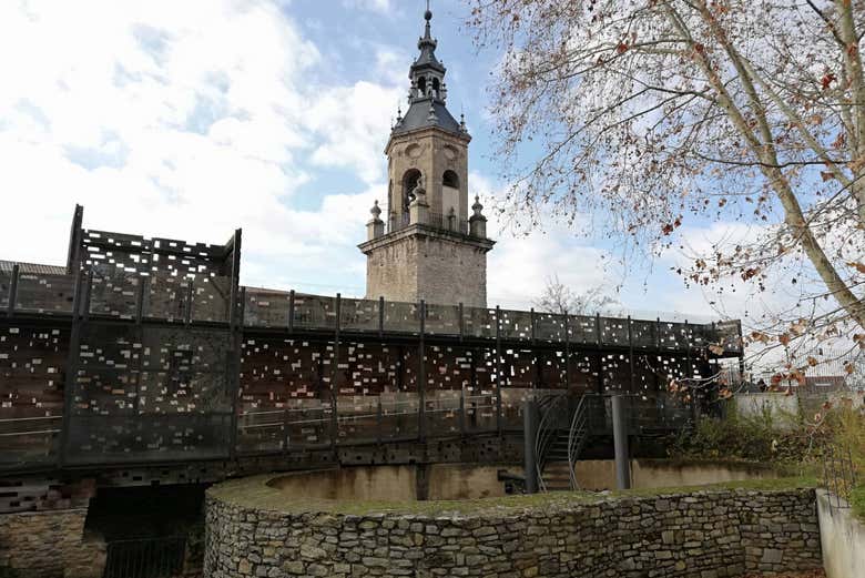 Église sur l'itinéraire de la Vía Verde