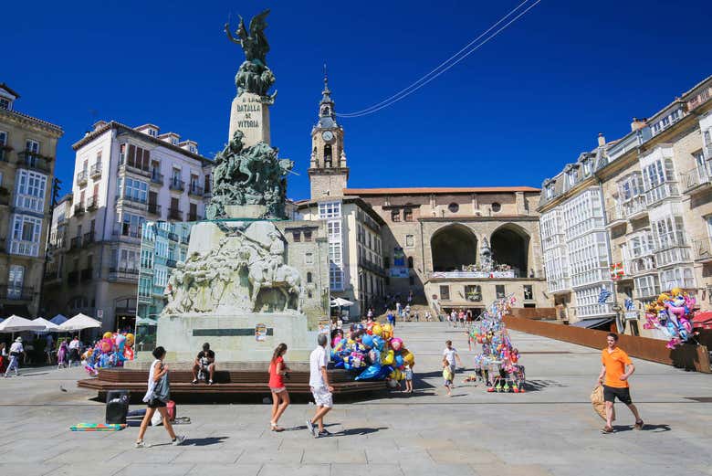 Plaza de la Virgen Blanca