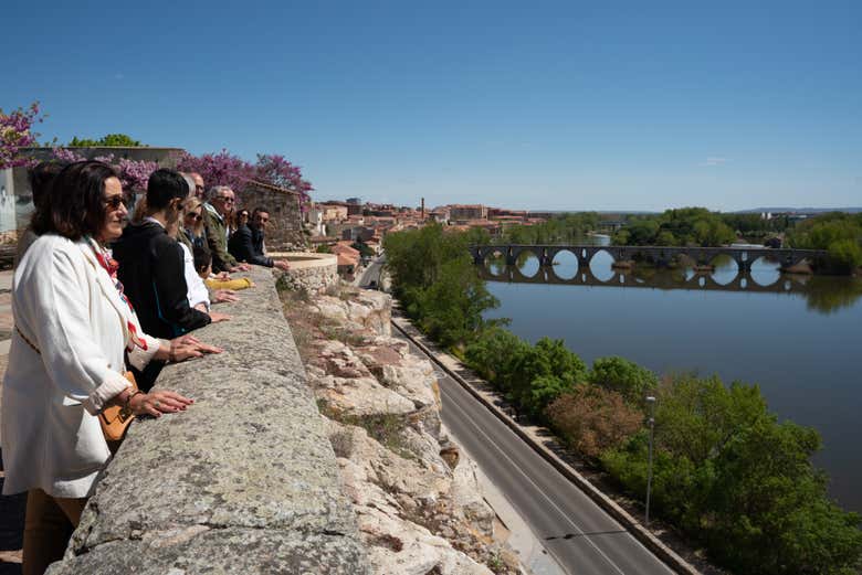 Contemplez le fleuve Duero depuis le belvédère du Troncoso