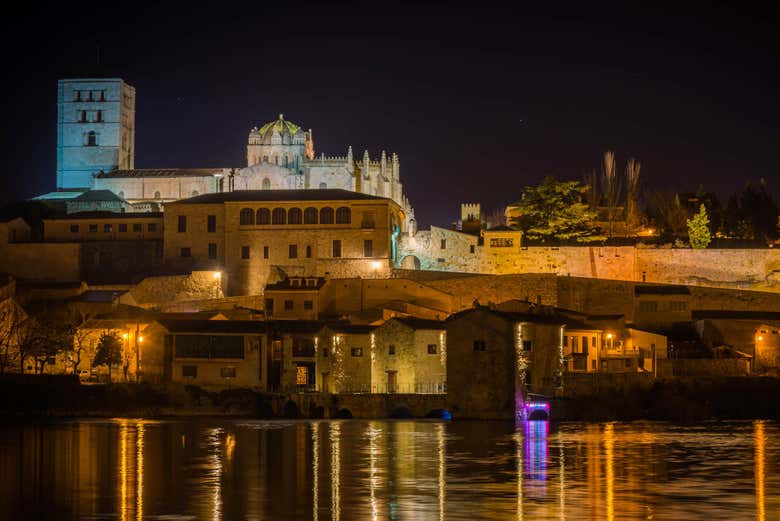 Zamora de nuit