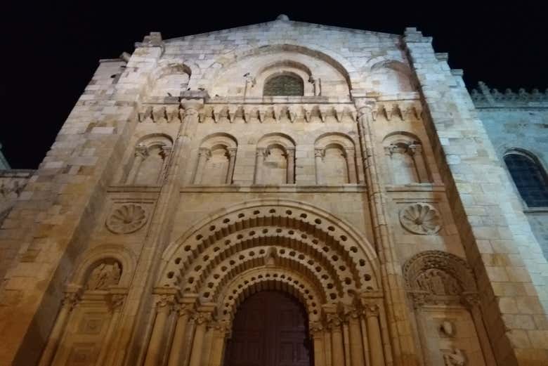 Puerta del Obispo de la cathédrale