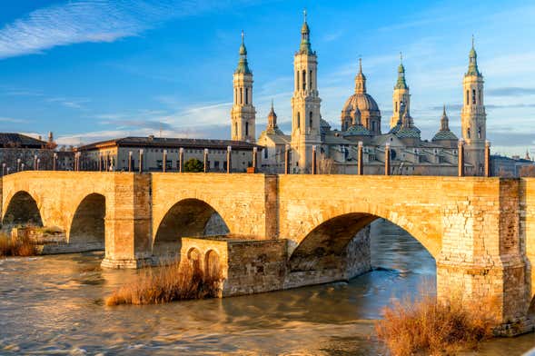 Ônibus turístico de Zaragoza