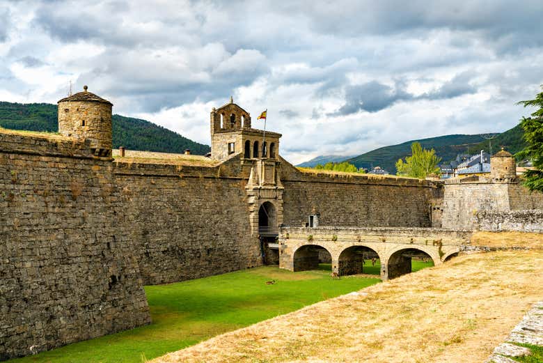 Entrada de la ciudadela de Jaca