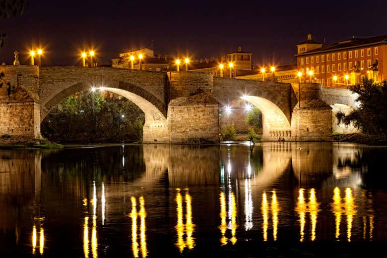 A ponte de pedra de Zaragoza