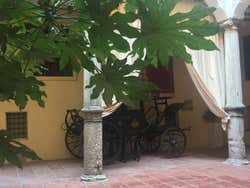 Patio de la Real Maestranza