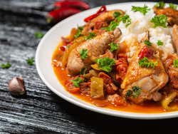 Pollo al chilindrón