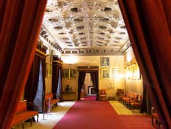 Salón del Palacio de la Maestranza