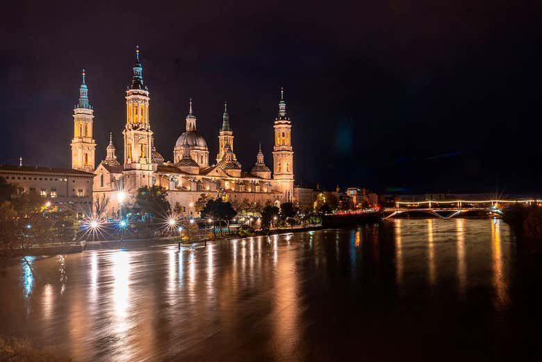 Zaragoza de noche