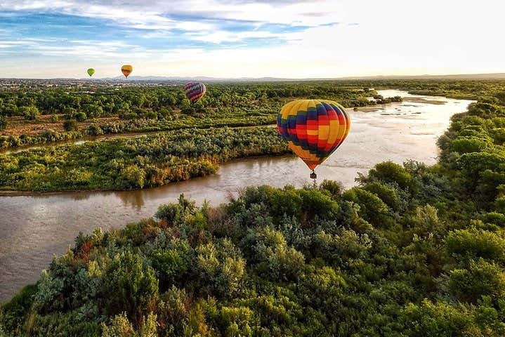 Sobrevolando el río Grande