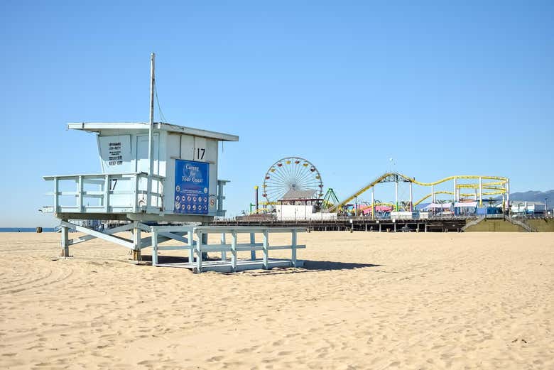 Soak in the lively amtosphere at Venice Beach