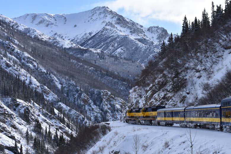Os adentraréis en el corazón cubierto de nieve de Alaska