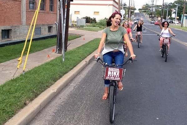 Desfrutando do tour de bicicleta por Austin