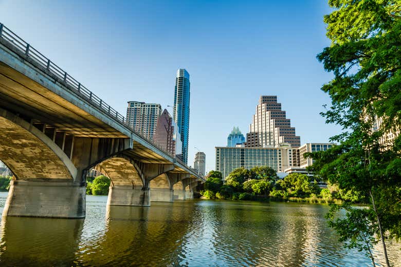 Admirez le pont Ann W. Richards