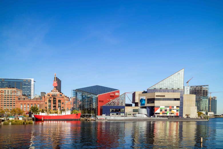 Sailing Inner Harbor