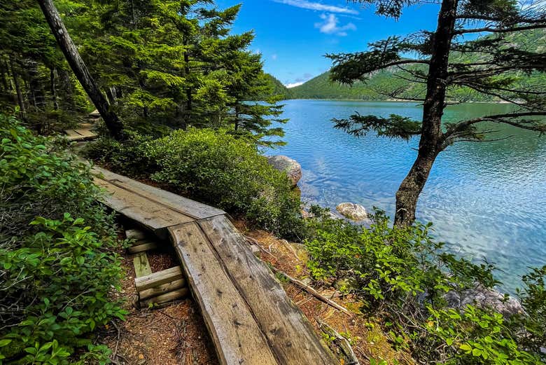 Caminaremos a orillas del lago
