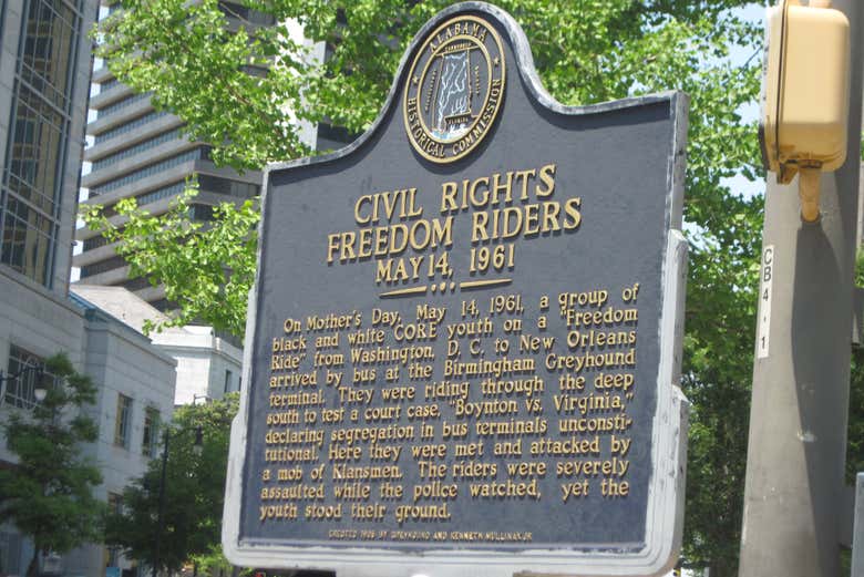 Plaque en honneur aux Freedom Riders