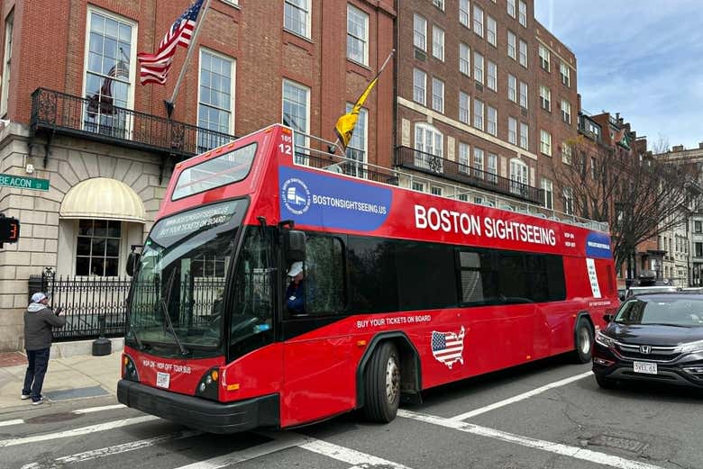 Recorriendo las calles de Boston a bordo del autobús turístico