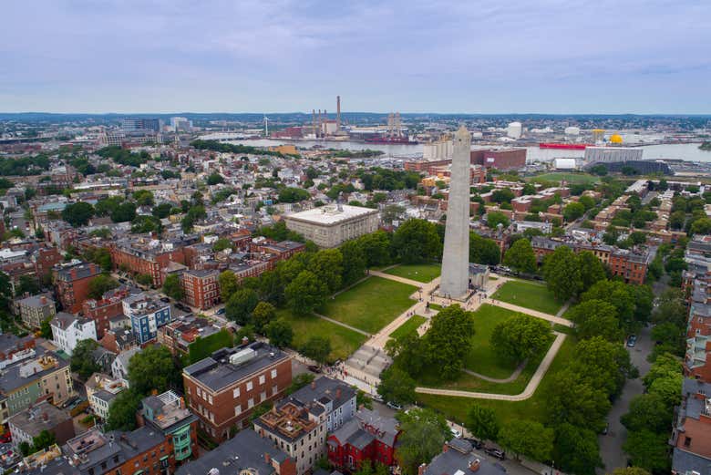 O obelisco Bunker Hill